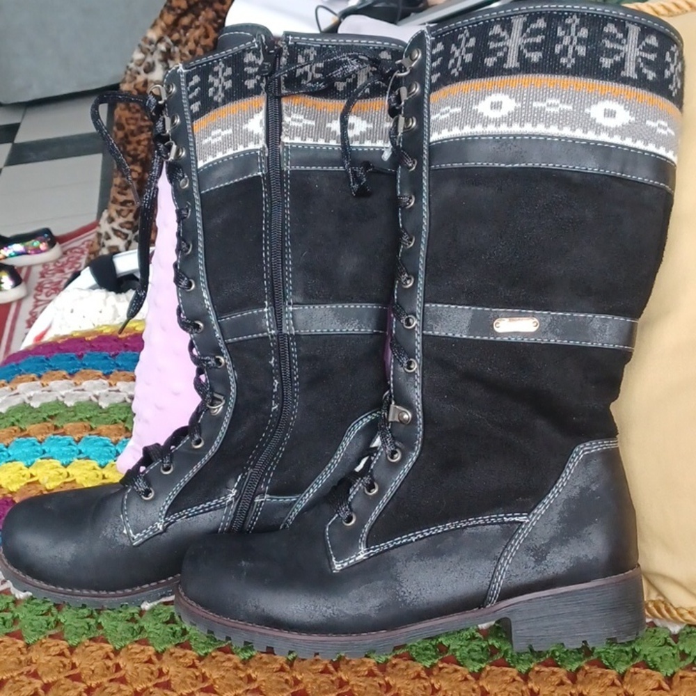 Justice Fleece Lined Black zip & Lace-up Boots with Glitter Shoestrings, Sz 7.5